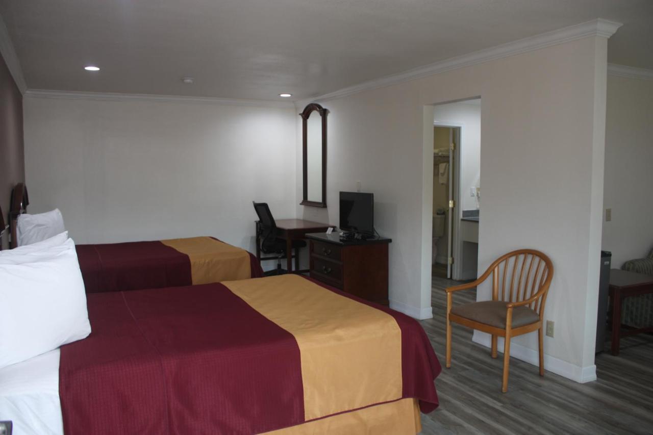 Value Inn & Suites Рединг Екстериор снимка