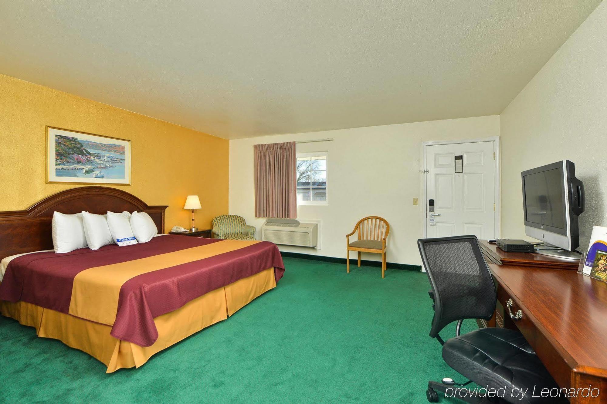Value Inn & Suites Рединг Екстериор снимка