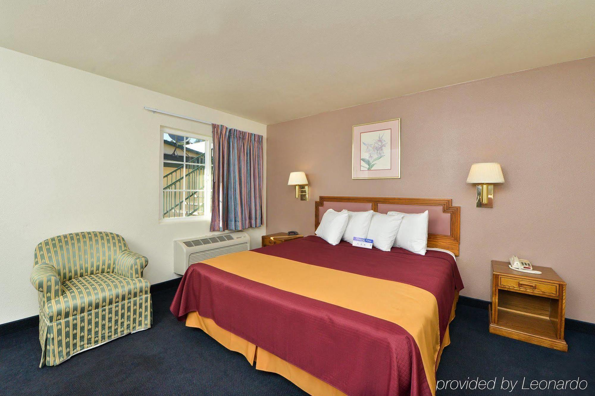Value Inn & Suites Рединг Екстериор снимка