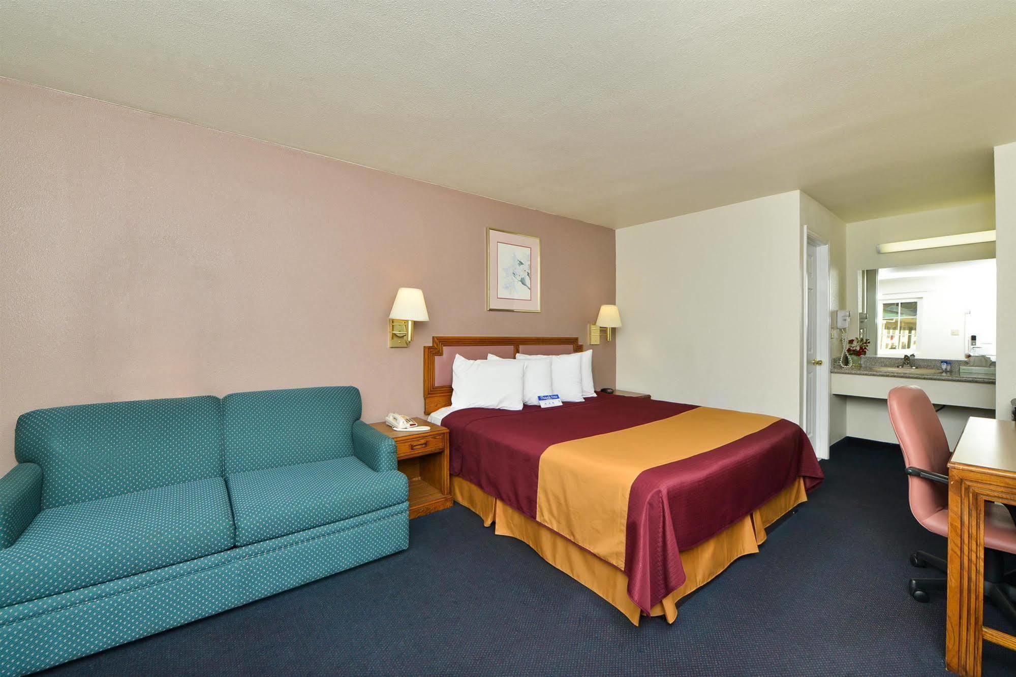 Value Inn & Suites Рединг Екстериор снимка