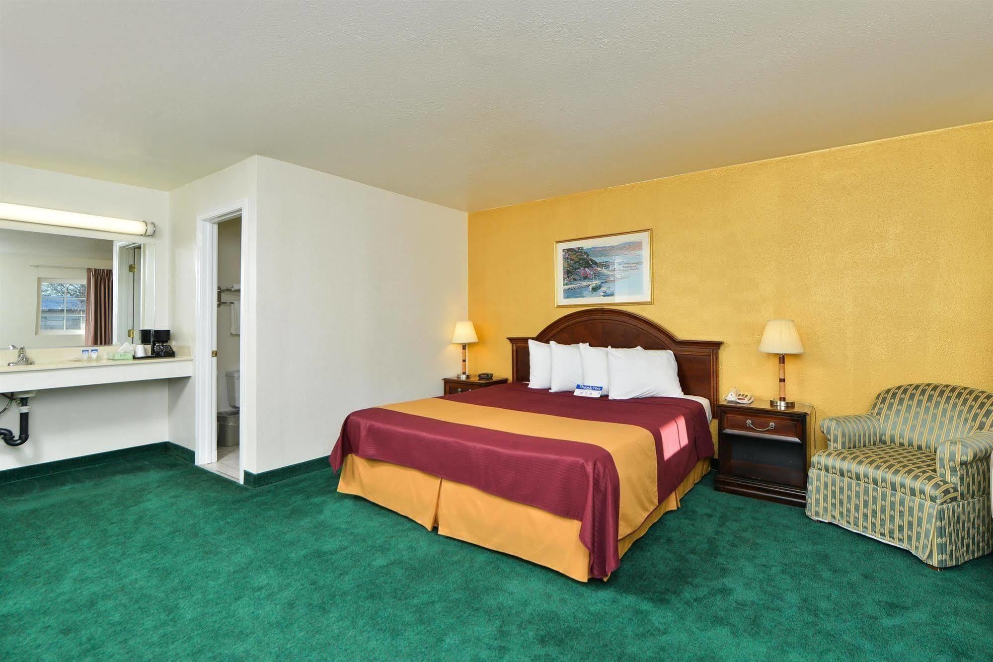 Value Inn & Suites Рединг Екстериор снимка